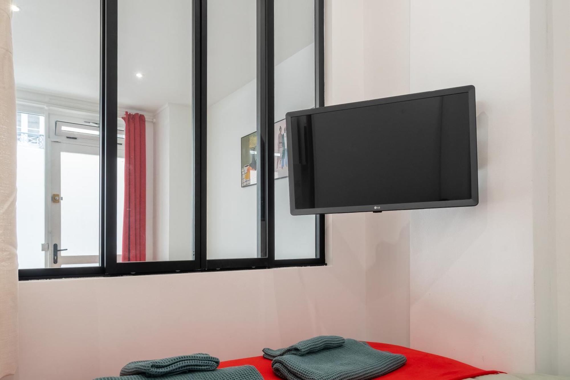 Lavie Maison Eiffel Ac Hot Tub Paris Eksteriør billede