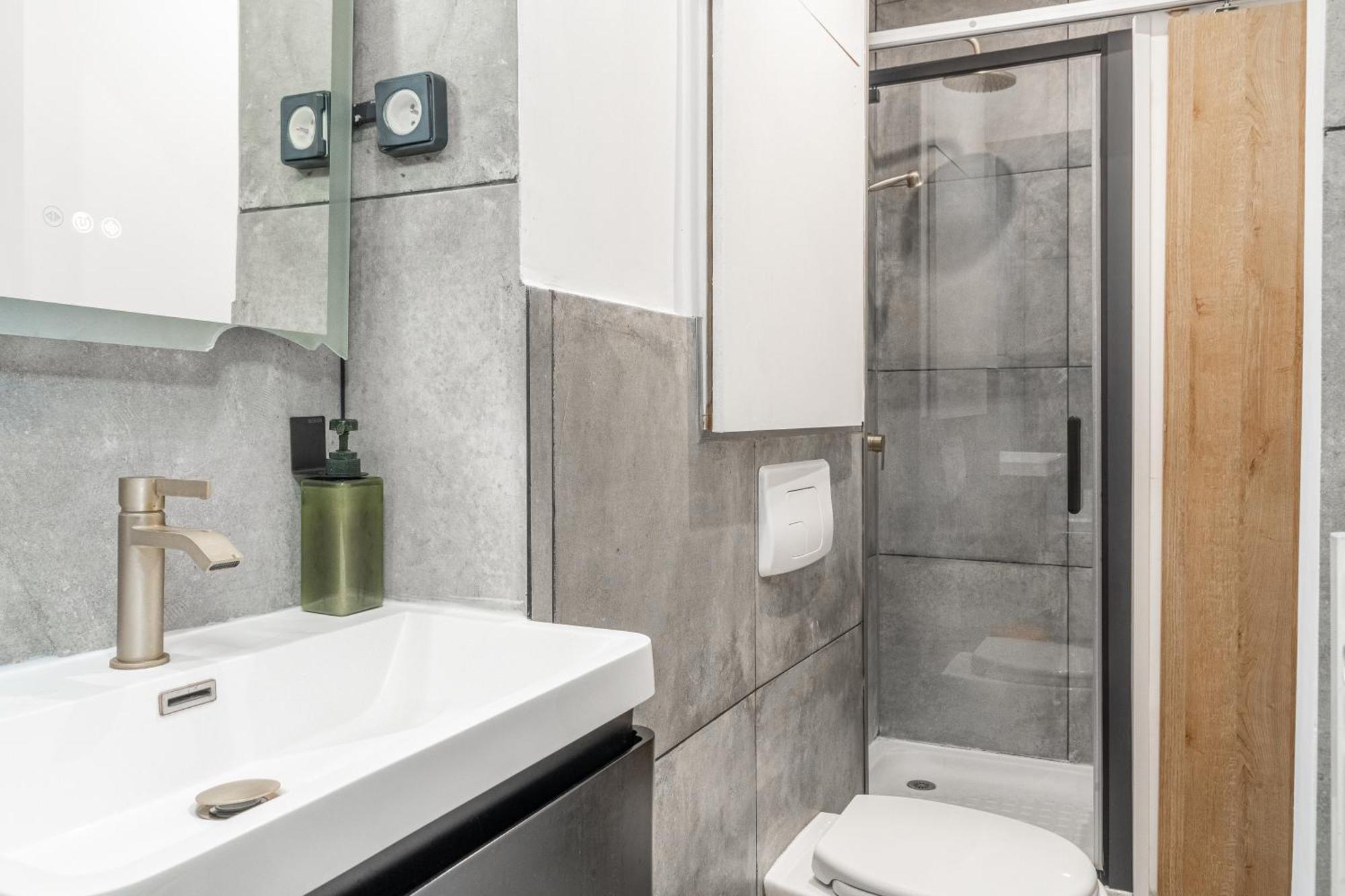 Lavie Maison Eiffel Ac Hot Tub Paris Eksteriør billede